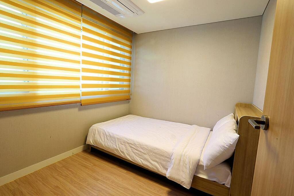 Coveted Palms Village Pension Jeju Dış mekan fotoğraf